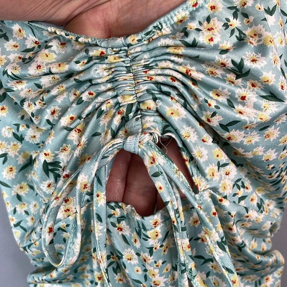 SHEIN Ditsy Floral Ruched Dress Light Teal Cutout Drawstrings Tied Spaghetti S - Picture 7 of 15